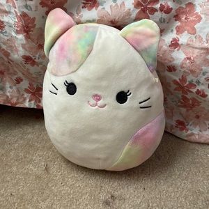 RISA THE CAT SQUISHMALLOW 8 INCH